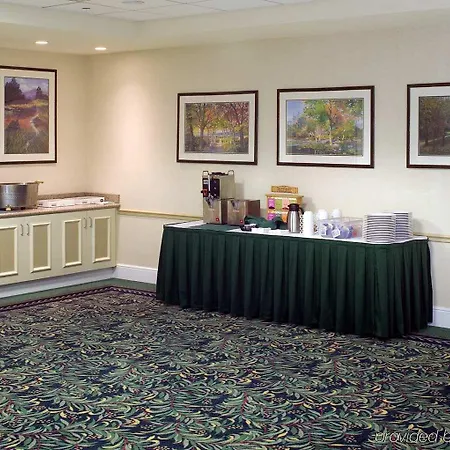 Hilton Garden Inn Bakersfield 