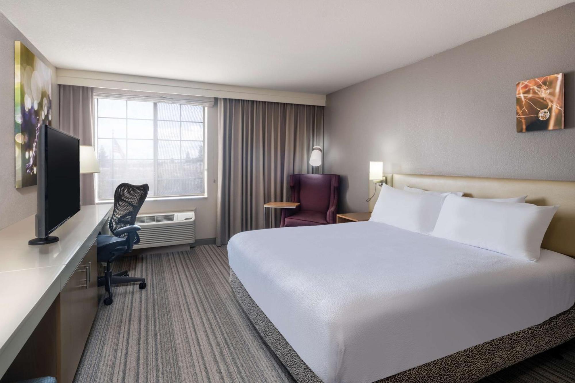 Hilton Garden