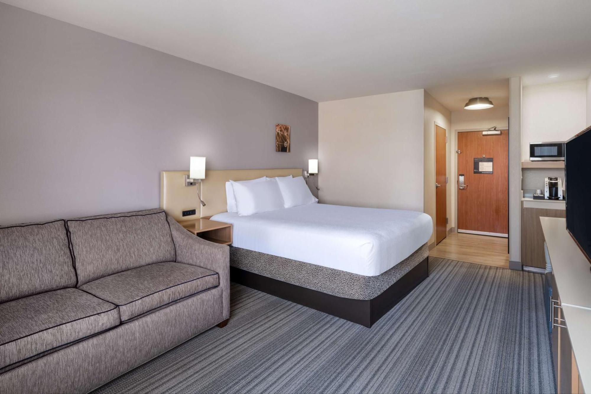 Hilton Garden Hotel